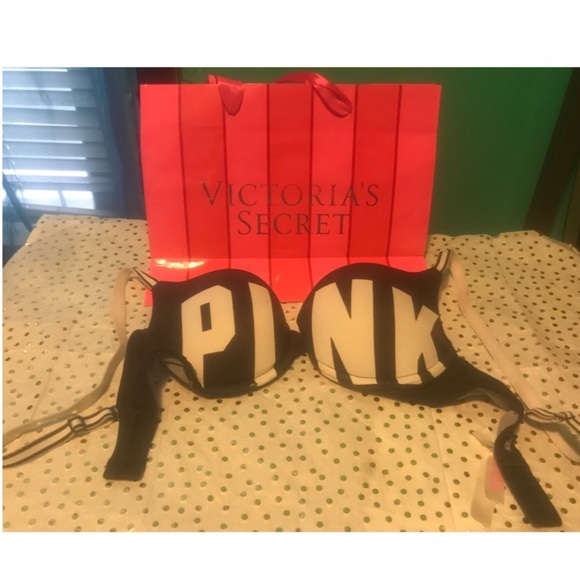 Pink Victoria secret push-up bra - Picture 2 of 5